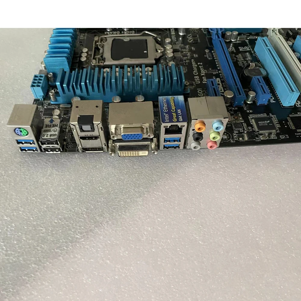 For ASUS P8Z77-V PRO Desktop Motherboard with Integrated Graphics Double DDR3 Memory Channel Fully Tested Good Quality Used New