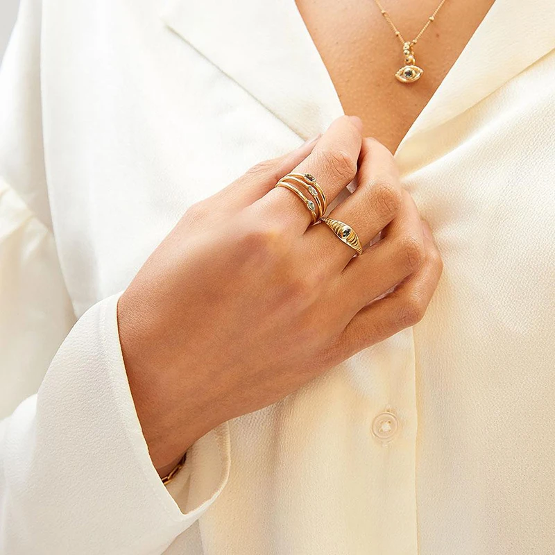 Milskye Exquisite 14k Gold Three Ovals Sky Blue Topaz Sapphire