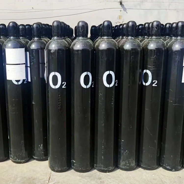 أكسجين فائق النقاء (UHP) بنسبة 99.999% في أسطوانات سعة 6 م³ و10 م³