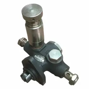 Original Auto Parts Truck YC6108G Engine Parts New Condition Yuchai Spare Parts 330-1111030-179 Fuel Pump