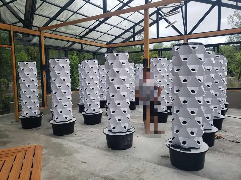 hydroponic plant tower