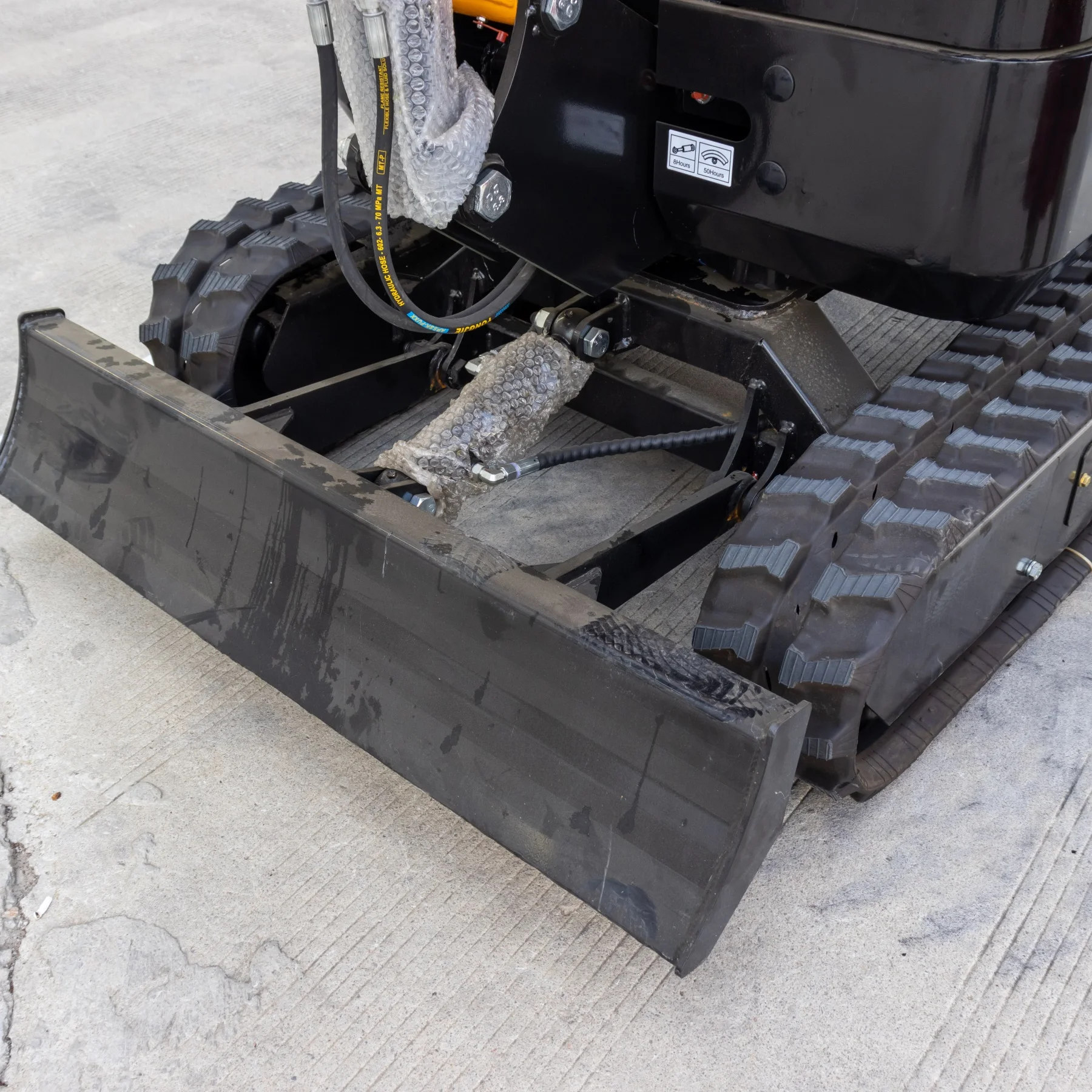 product china mini excavator garden micro  excavators ht13 mini excavators-12