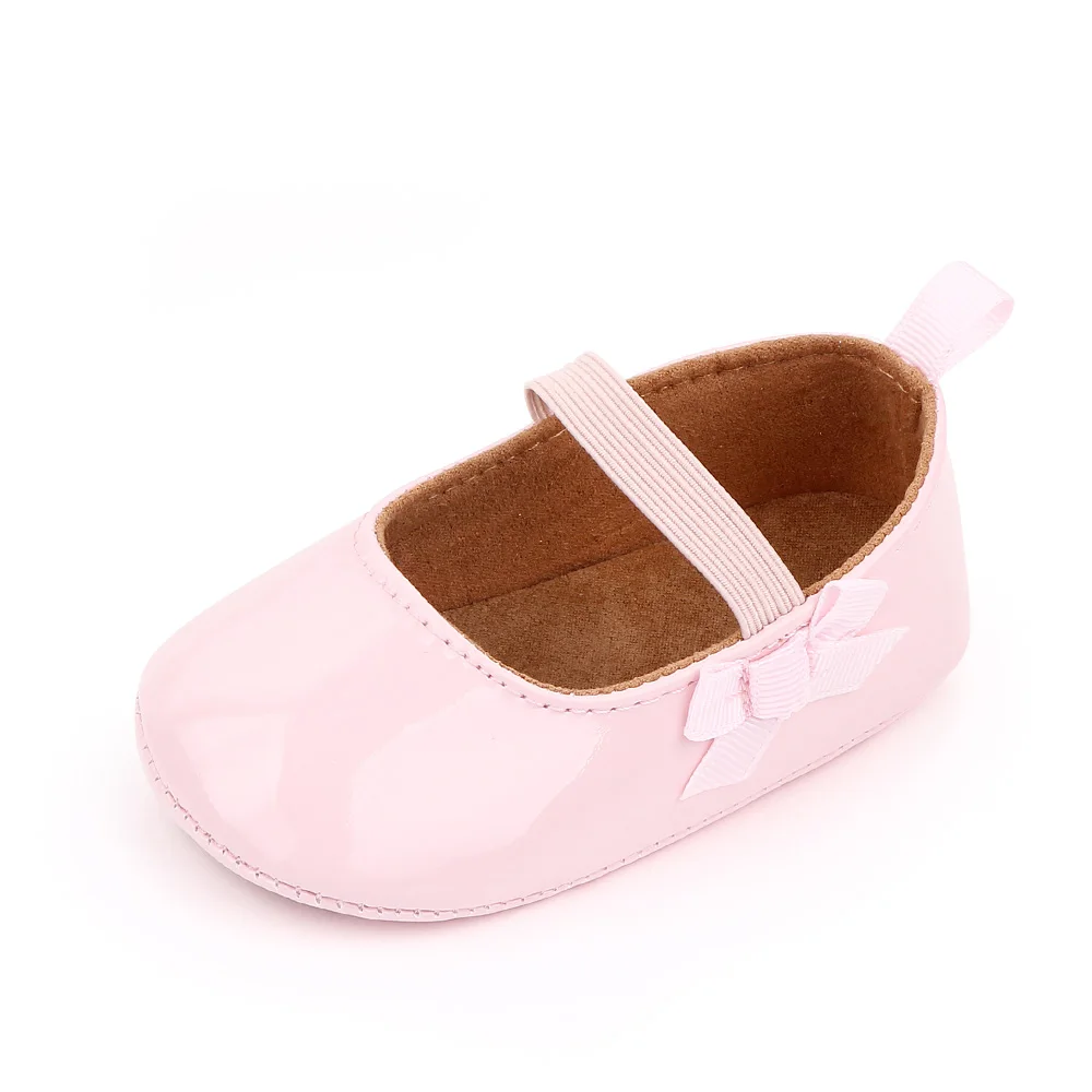 Hot Selling Baby Shoes Non-slip Rubber Sole Newborn Toddler Shoes Girls Dress Shoes manufacture