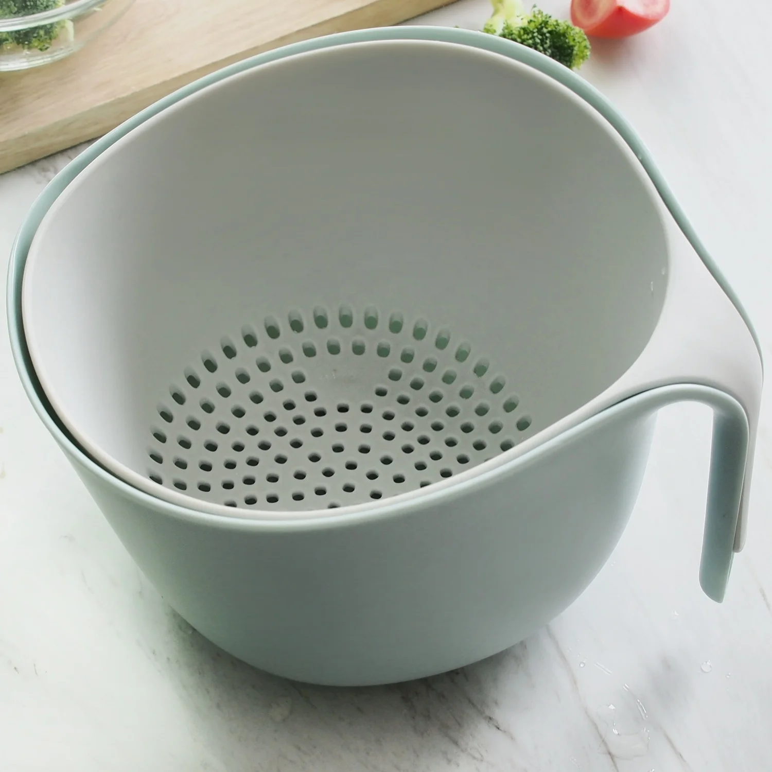 Premium Heavy Duty 2 In 1 Colander Bowl Set With Nonslip Base & Handle