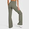 Pantaloni con parte anteriore a V verde oliva