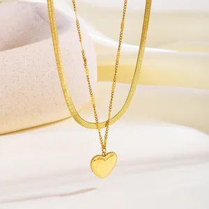 Wholesale 18K Gold Filled Fashion Jewelry Alloy Heart Cubic Zirconia Pendant Necklace for Anniversaries