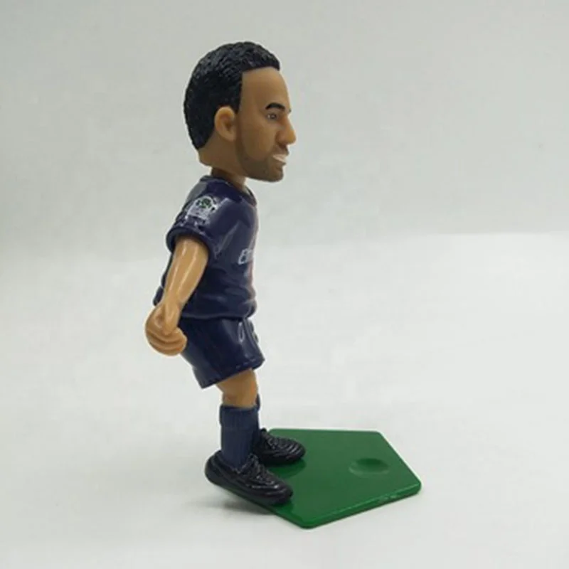 OEM Factory Soccer Ball Player Number 10 PELE Plastic PVC Action Figure Toys