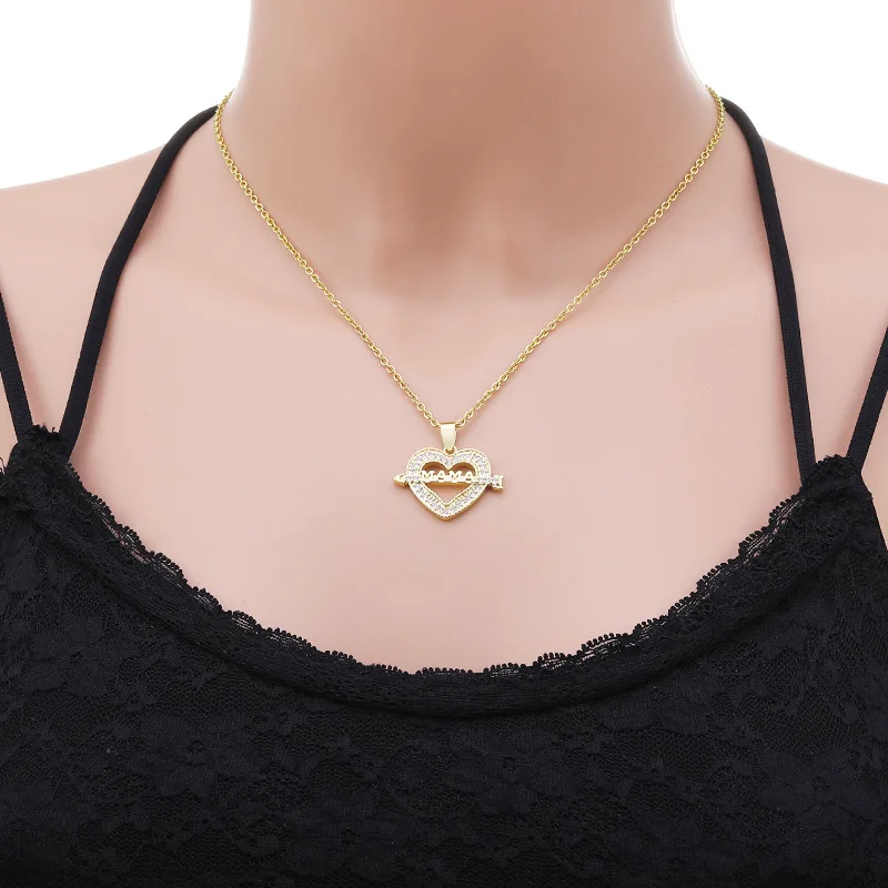 MOM Necklace