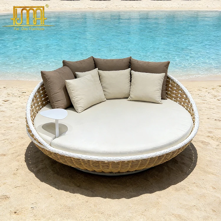 ホテル屋外用ラタン吊り下げ式ベッド パティオスイングチェア