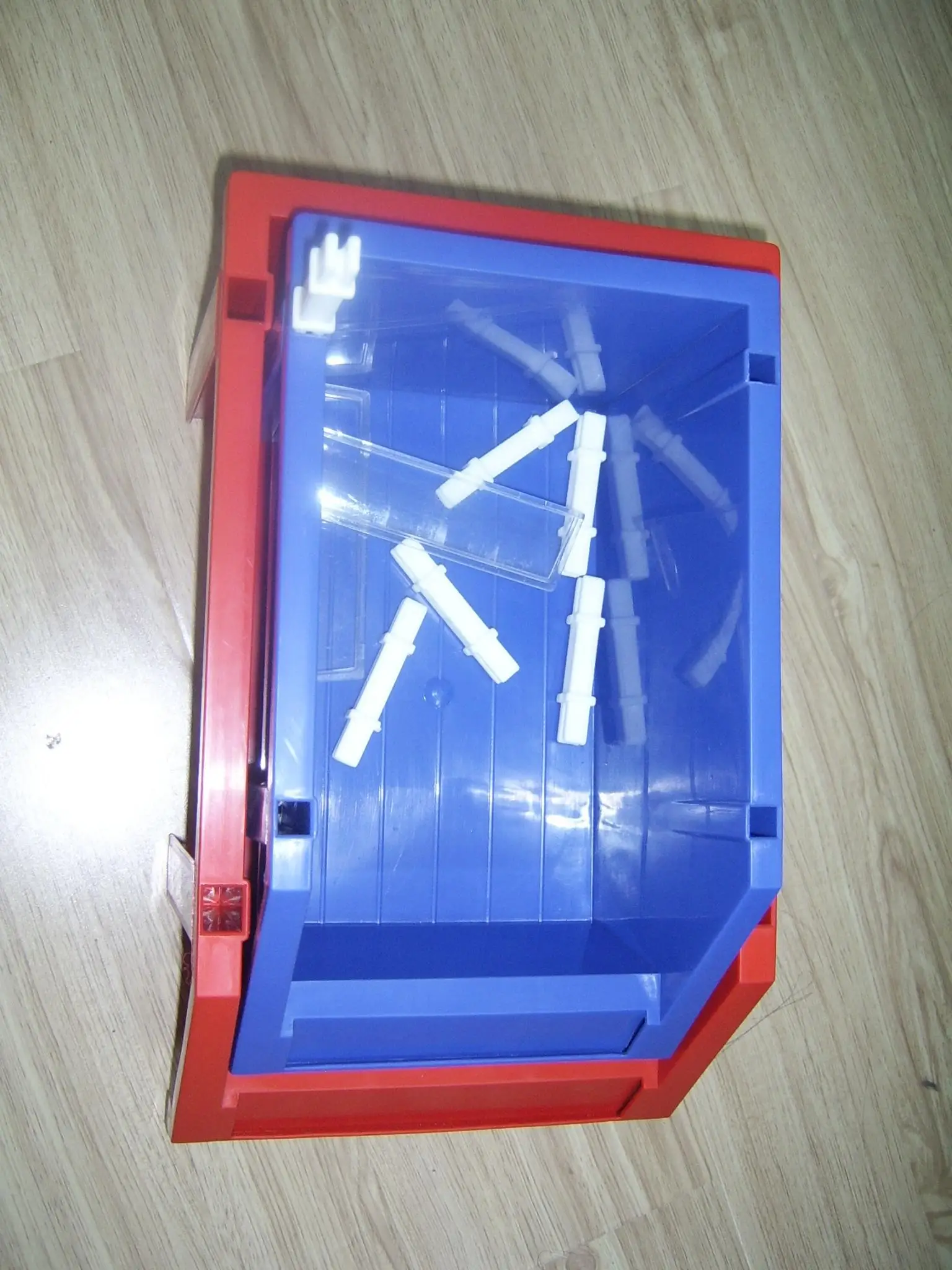 Plastic  bin (120)
