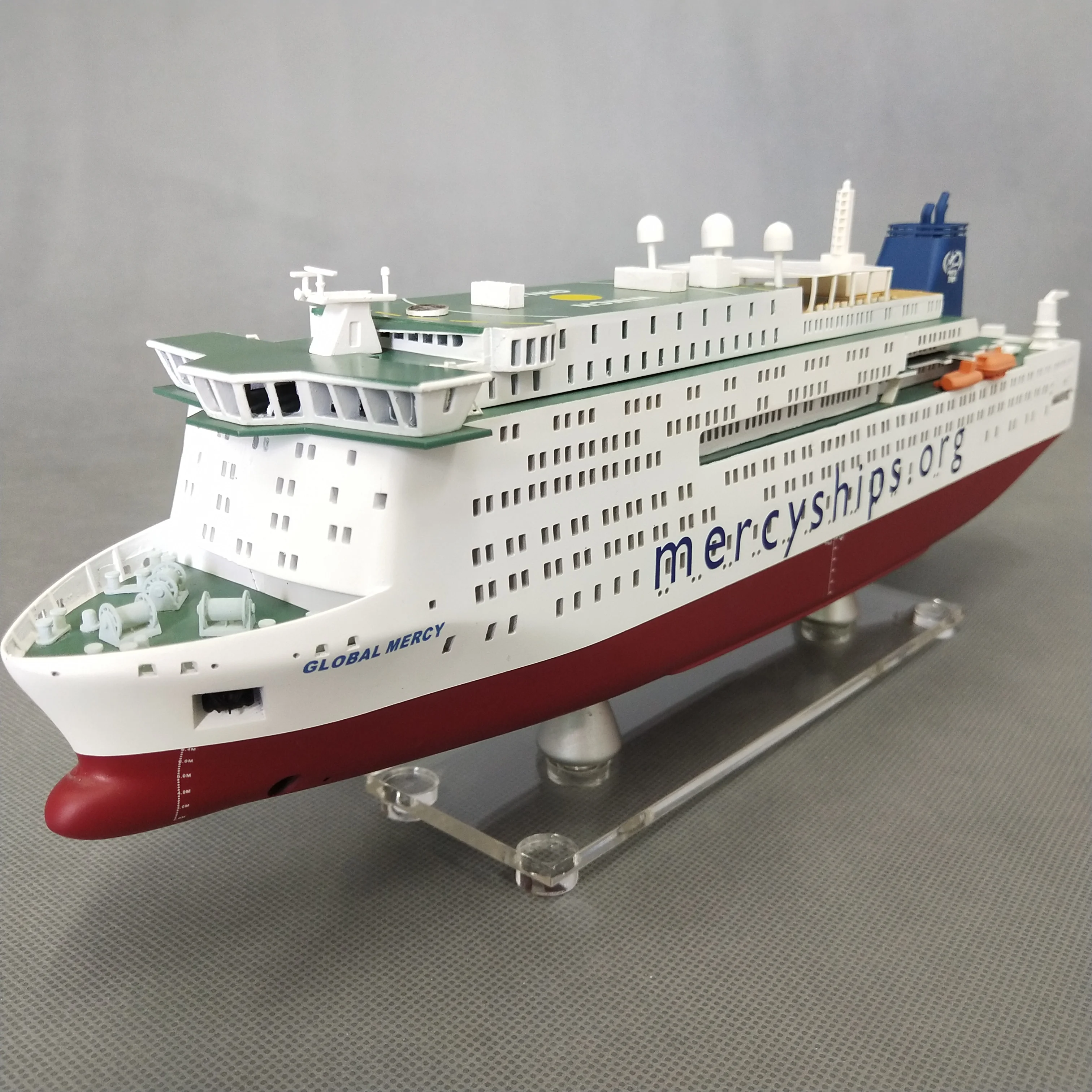 【A】O.A.S Customized 40cm Hospital Ship Model Handmade Factory Boat Gift with Flashing Feature Unique Ship Model