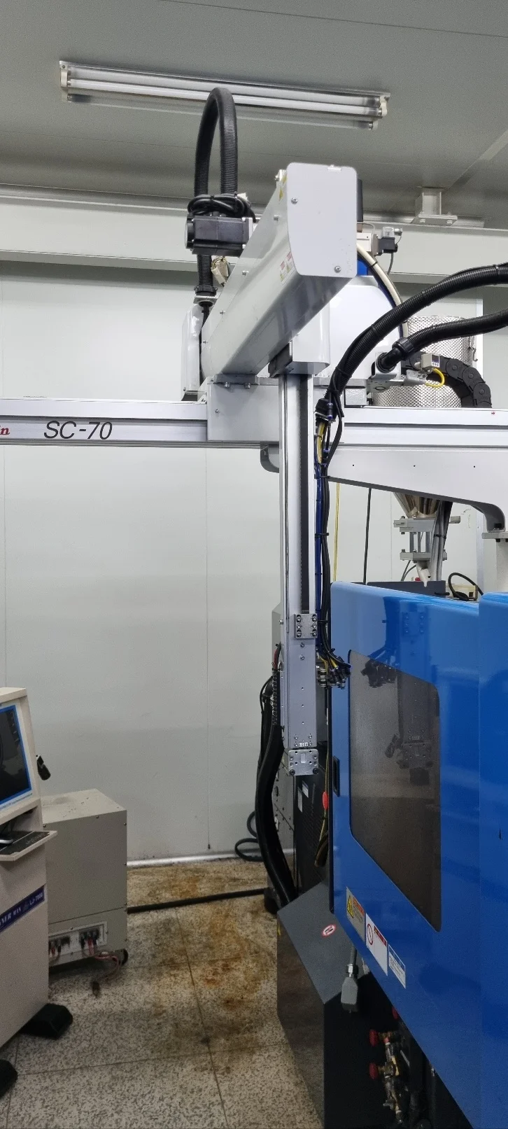 Fully Automatic Japanese Brand Used 50t Injection Molding Machine ...