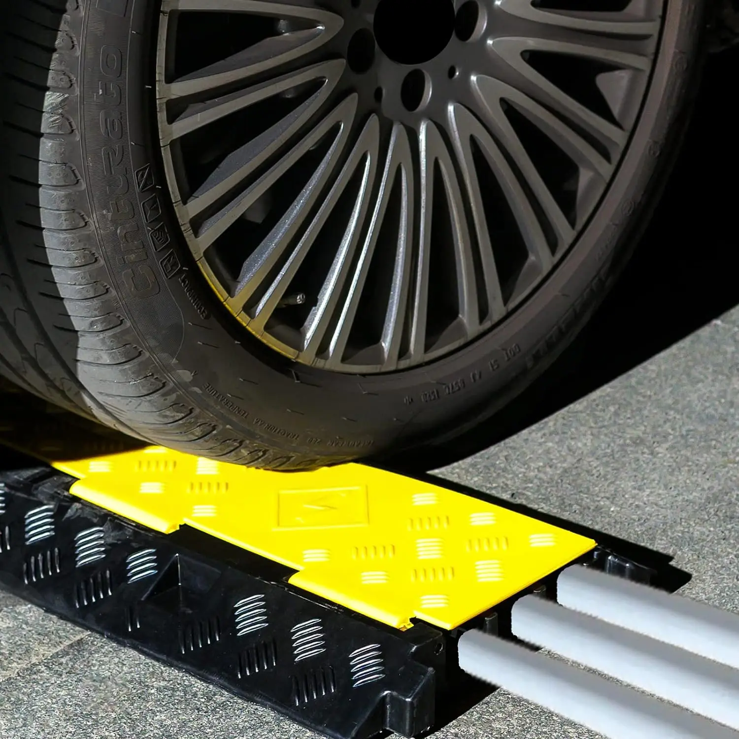 Cable Ramp 2 Pack of 3 Channel PVC Rubber Cable Protector,44000lbs Capacity Heavy Duty Hose Cord Protector Ramps