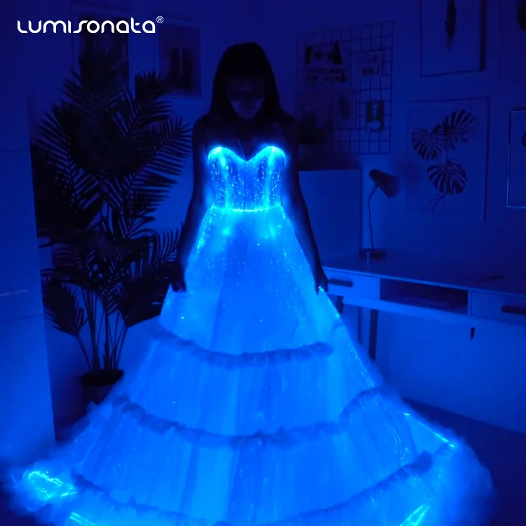 Luminous Fiber Optic Gowns - Led Party Dresses By Lumisonata