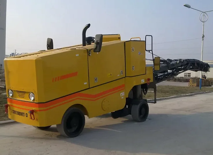 Road Construction Machinery 2000mm Automatic Slipform Road Concrete ...