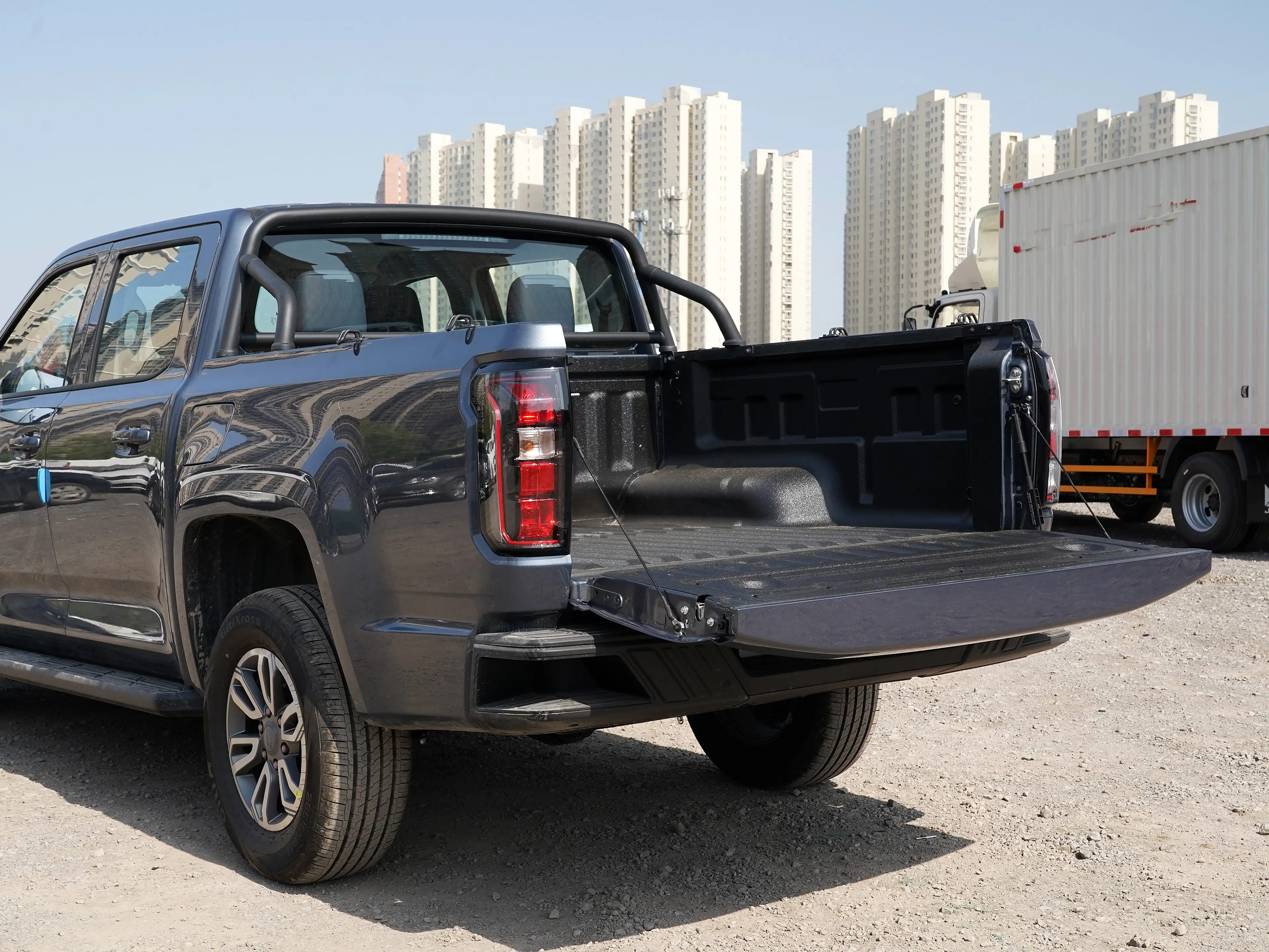 2024 Hot Selling Chinese Pickup Trucks Almighty Diesel AT 4x4 Standard Comfort Jmc Grand Avenue Dadao Double Cabin Pickup details