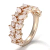 Anillo de oro macizo de 14K con diamante de laboratorio