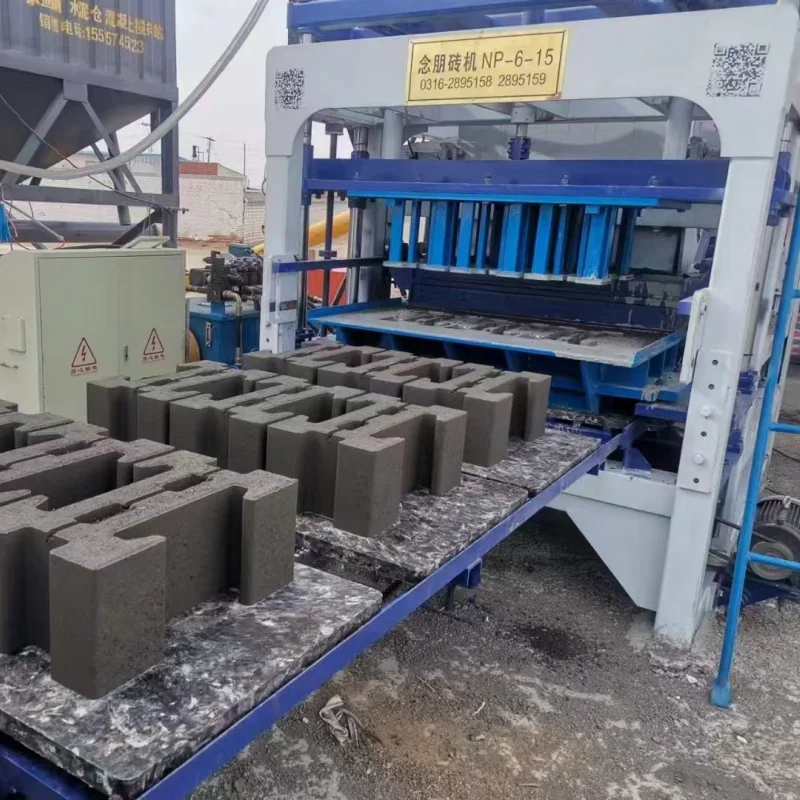 Надежный одобренный CE бетонный блок машина Проницаемый кирпич для экспорта