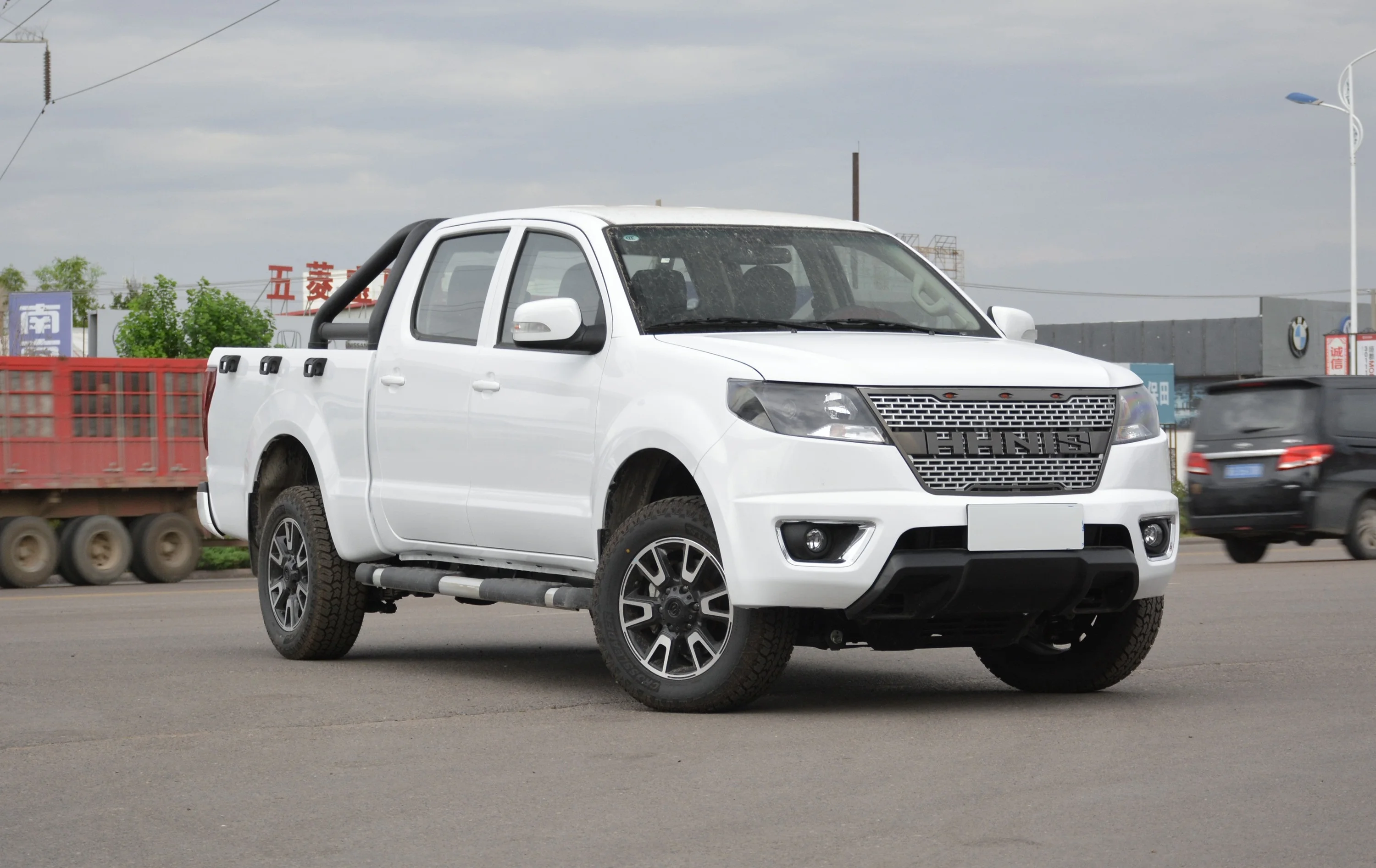 Used Diesel Pickup Truck Huang Hai N1s Mini 4x4 Manual Truck Pickup 2wd