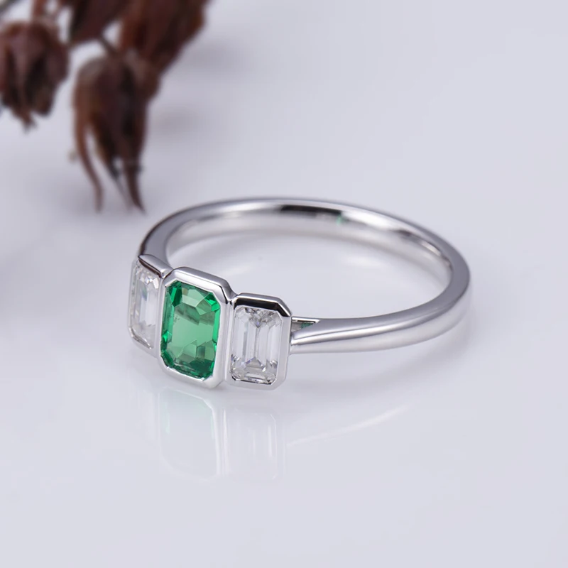 PT925 0.54CT Lab Grown Emerald Ring - Customize Fashion Jewelry pt925プラチナ