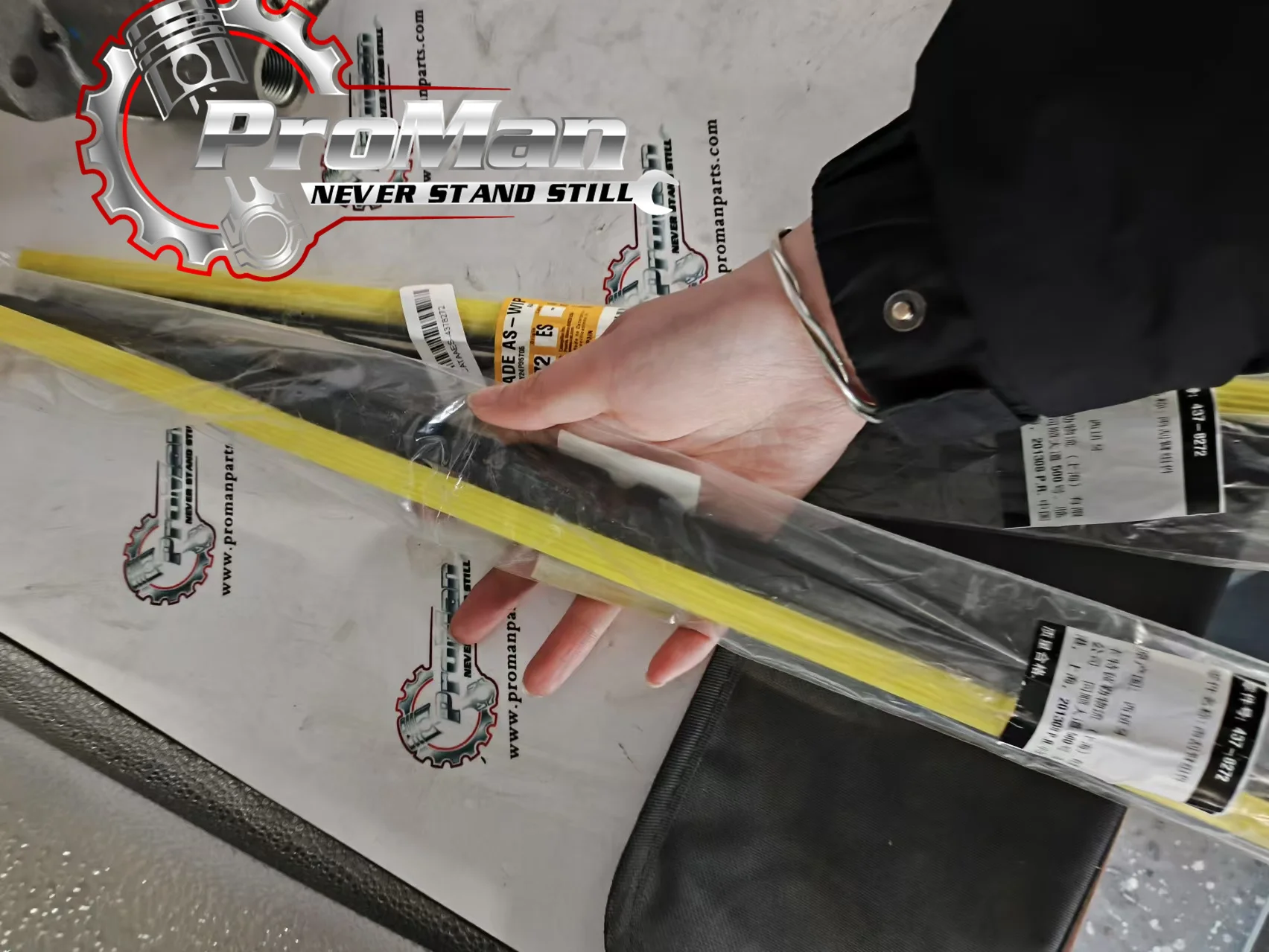 建設機械部品ワイパーブレード195-3218 275-8763 349-1686 391-8852