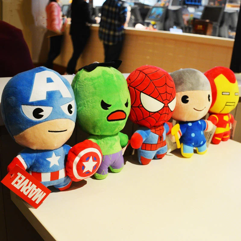 Factory Wholesale 17-20cm Super Heroes avengeres anime Stuffed Plush Toy Spider-man Iron mans Captain Crane Machine Plush Doll