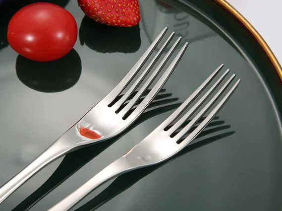 Nova Erao neoksidebla ŝtala tranĉilo -kulero 304 17