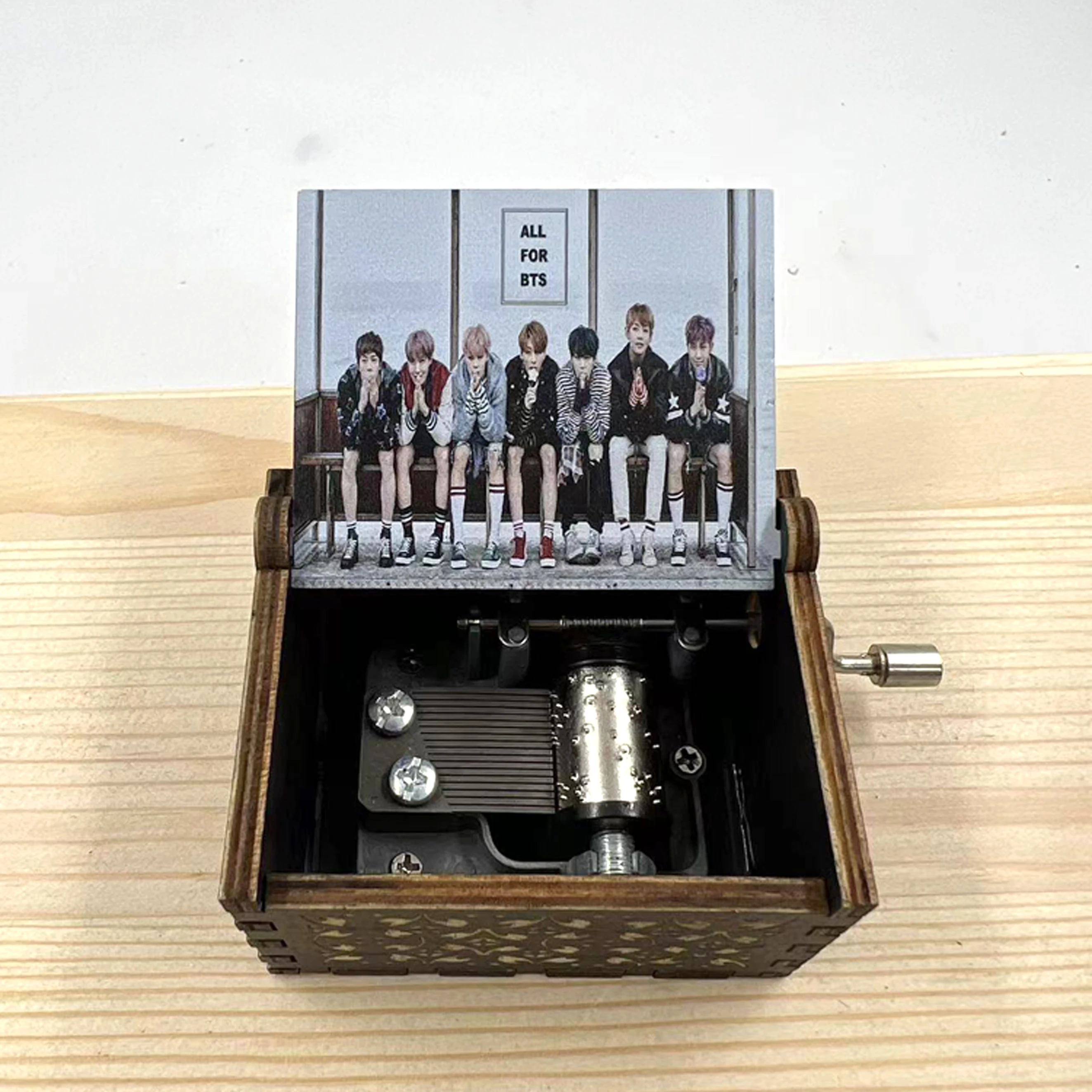 New Arrival Hand Crank B-T-S Music Box Toys - Wooden Music Box for