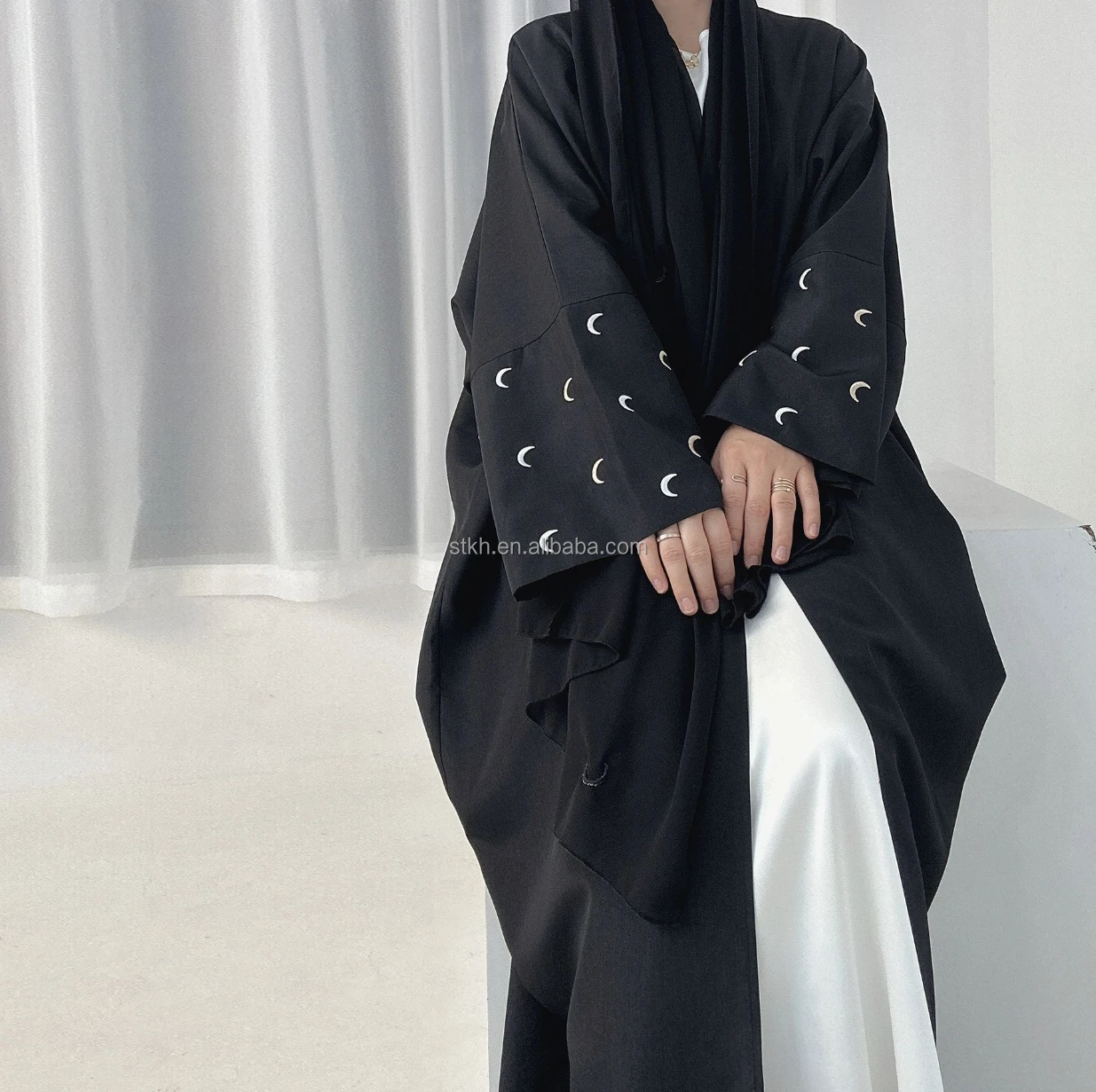 Shop Our Latest Arabic Clothes - Modest Muslim Dress Fashion