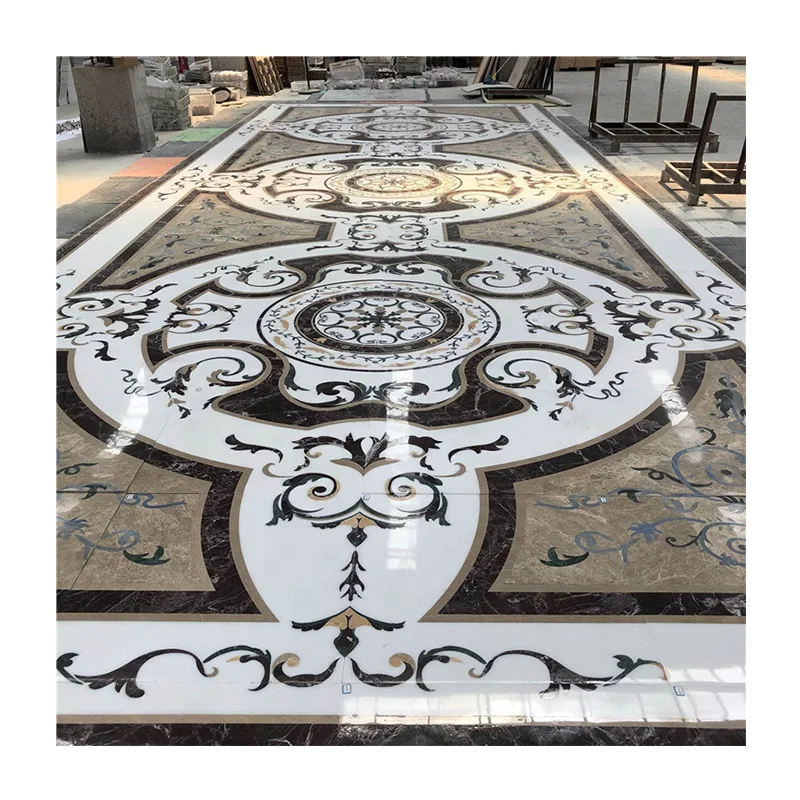 Design moderno de ladrilhos curvos para piso em mármore Portoro preto e cinza com padrão de medalhão em jato d'água e detalhes em latão.