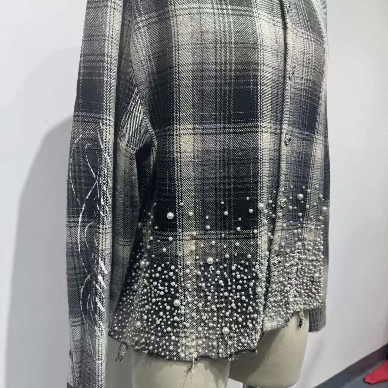 Salati Customized Street-style Flannel Shirt Men's Plaid Check Long Sleeve Flannel Rhinestone Stud Men's Shirts gallery 3