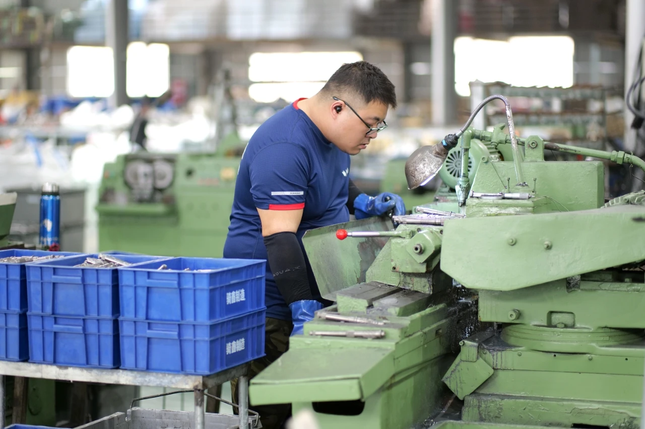 Chongqing Songti Trading Co., LTD. 2