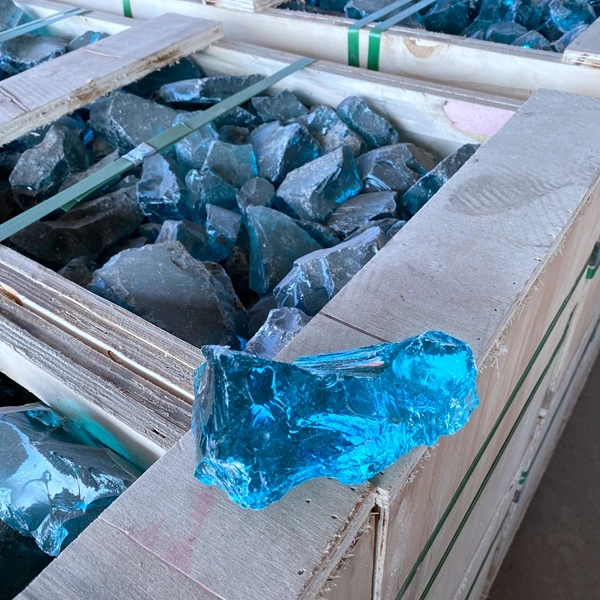 Wholesale Colored Large Landscaping Slag Glass Rocks Blue Decorative