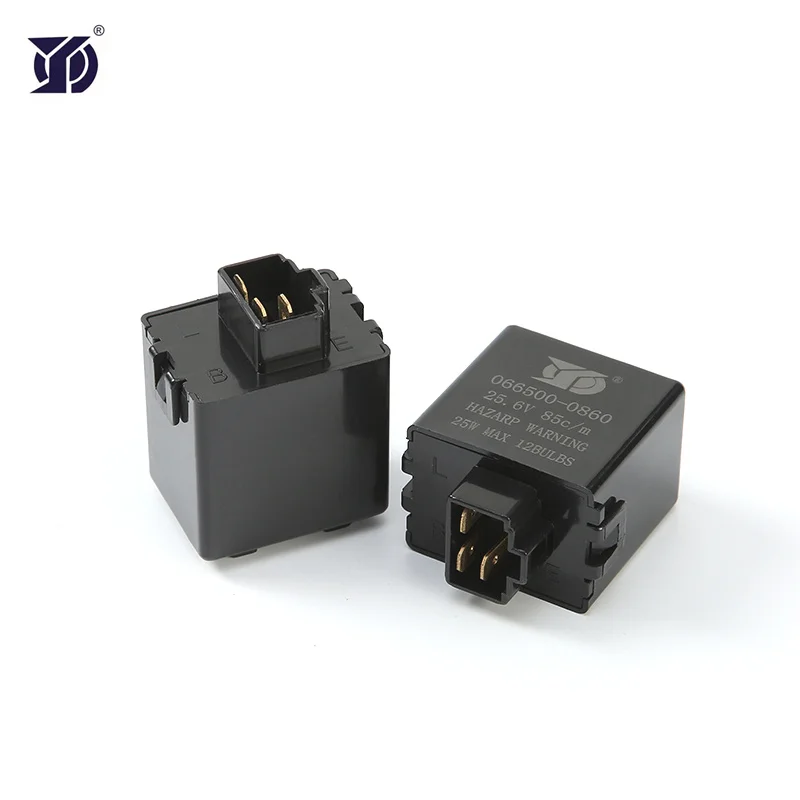 Flasher Turn Signal Relay 3 Pin 24V for Toyota Sienna - OEM/ODM