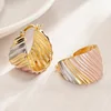Yellow gold D