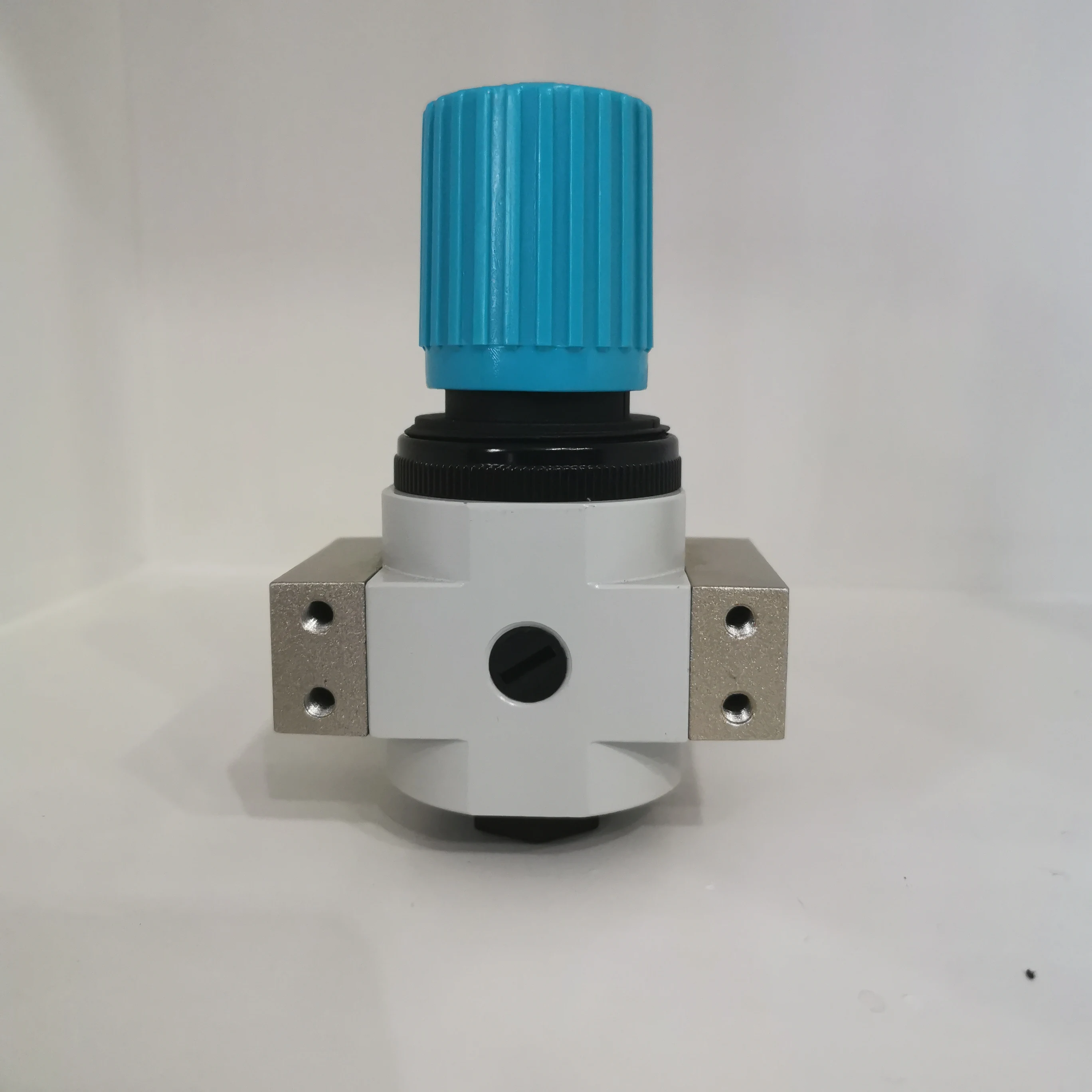GR2000 Air Source Treatment Reducing Pneumatic Pressure Regulator