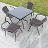 Table carrée en acier au carbone de 41 à 70 cm