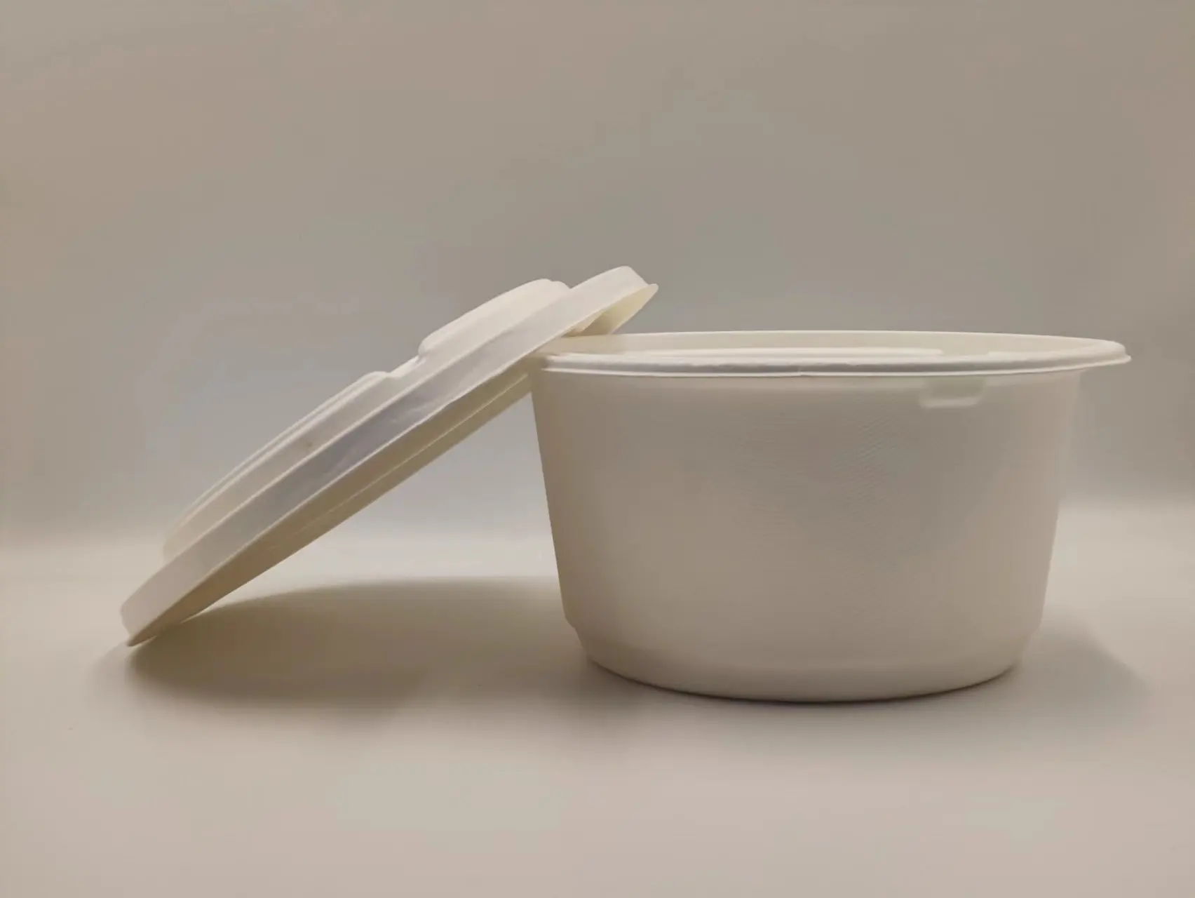 Eco-friendly Disposable Degradable Sugarcane Bagasse Pulp Salad Bowl ...