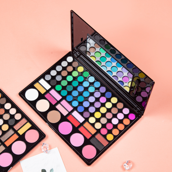 
 78 Color Eye Shadow Plate Embellishes Earth Color Bead Light Matte Makeup Plate Eye Shadow Combination Custom Private Label OEM  