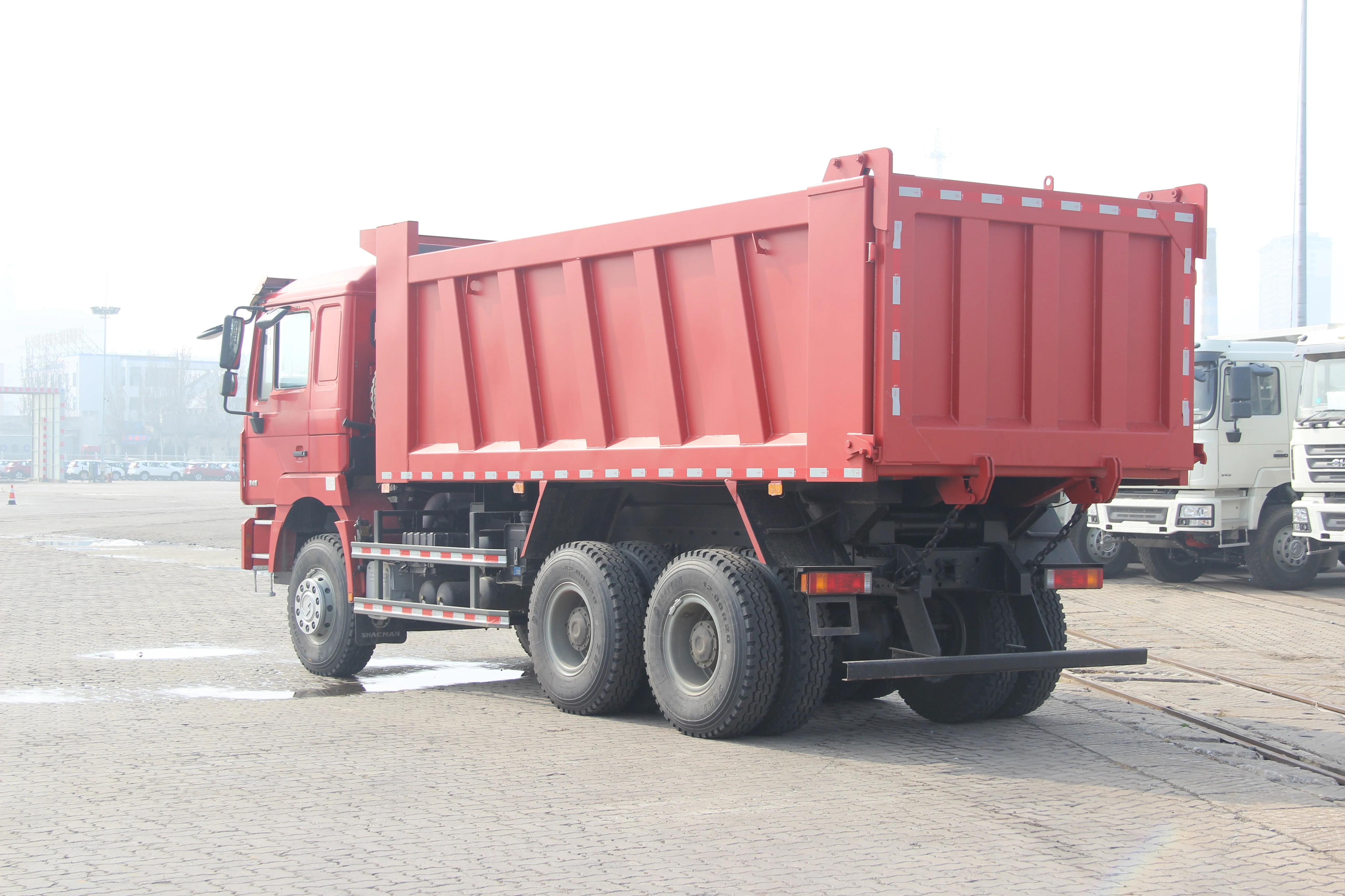 Грузовой самосвал Mercedes-Benz Actros 4141 k. Мерседес Актрос 4141 самосвал. МАЗ 551605-271. МАЗ 551605-271 2012.