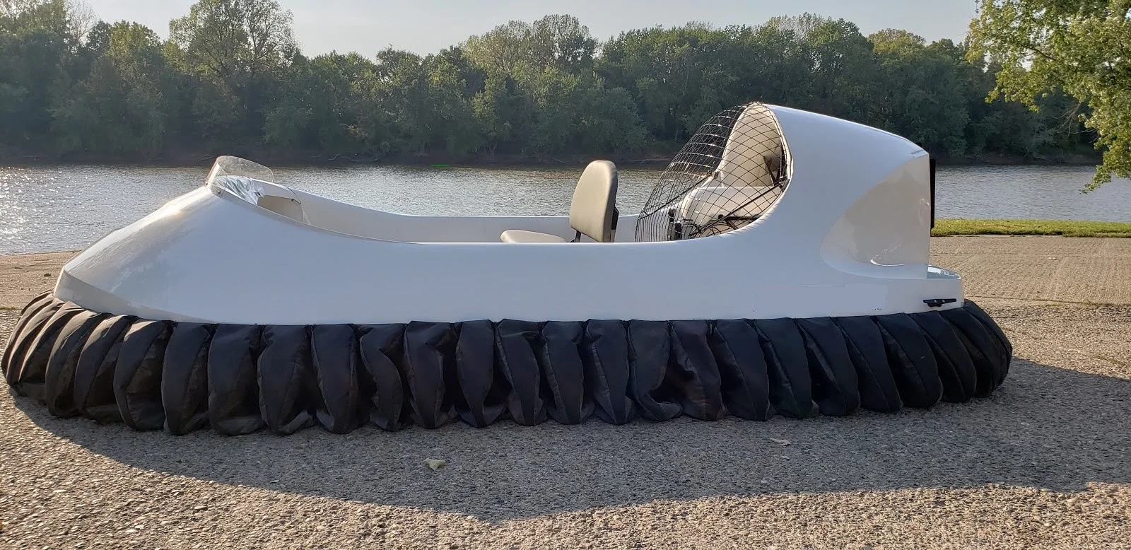 Luxury Hovercraft for Amusement and Rescue Hot Sale Inflatable Air ...
