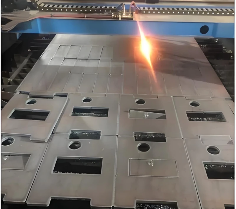 Custom lead glass for X-ray room safety