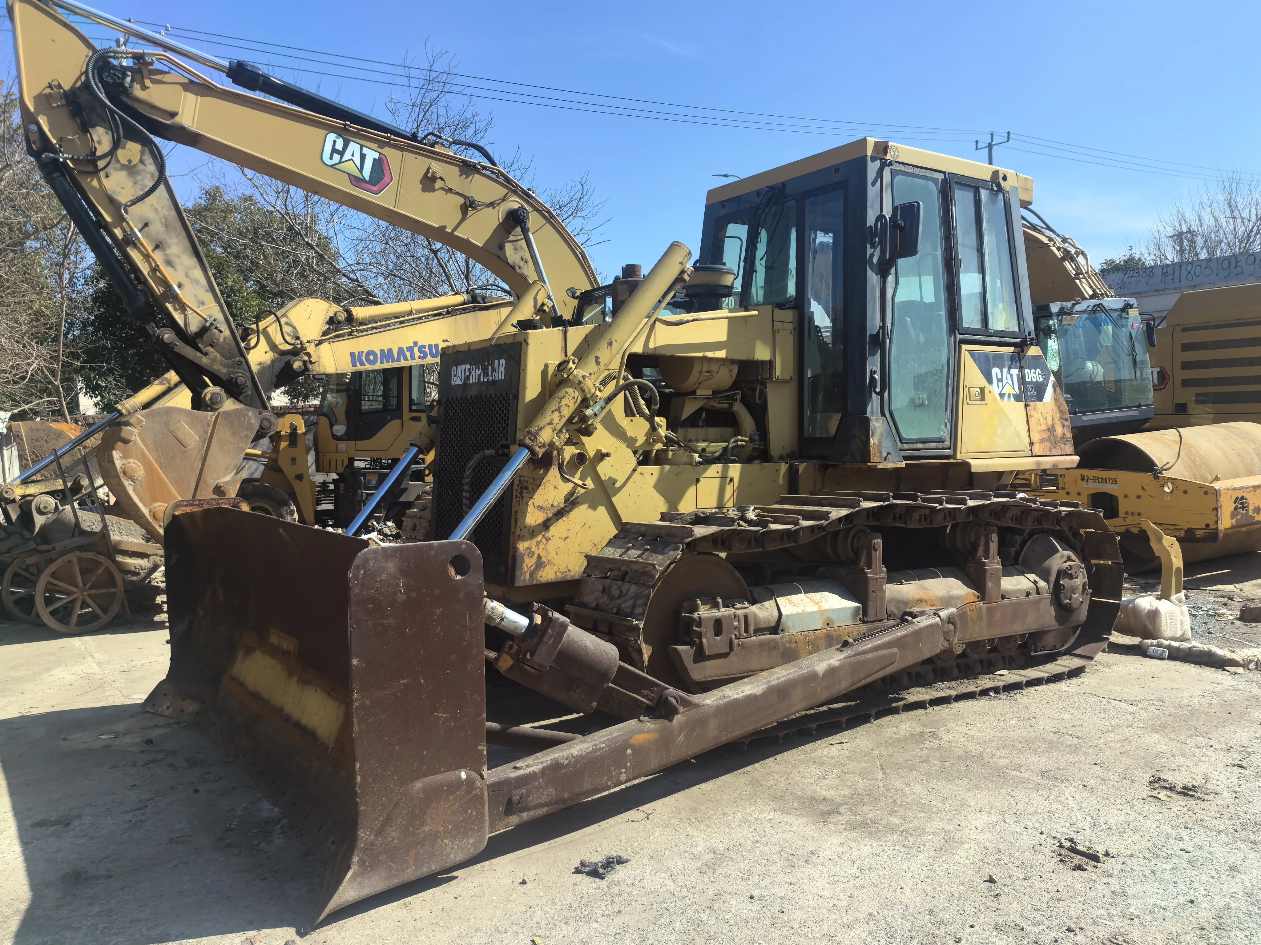 キャタピラーCAT D6G2 XLドーザークローラーブルドーザー中古 