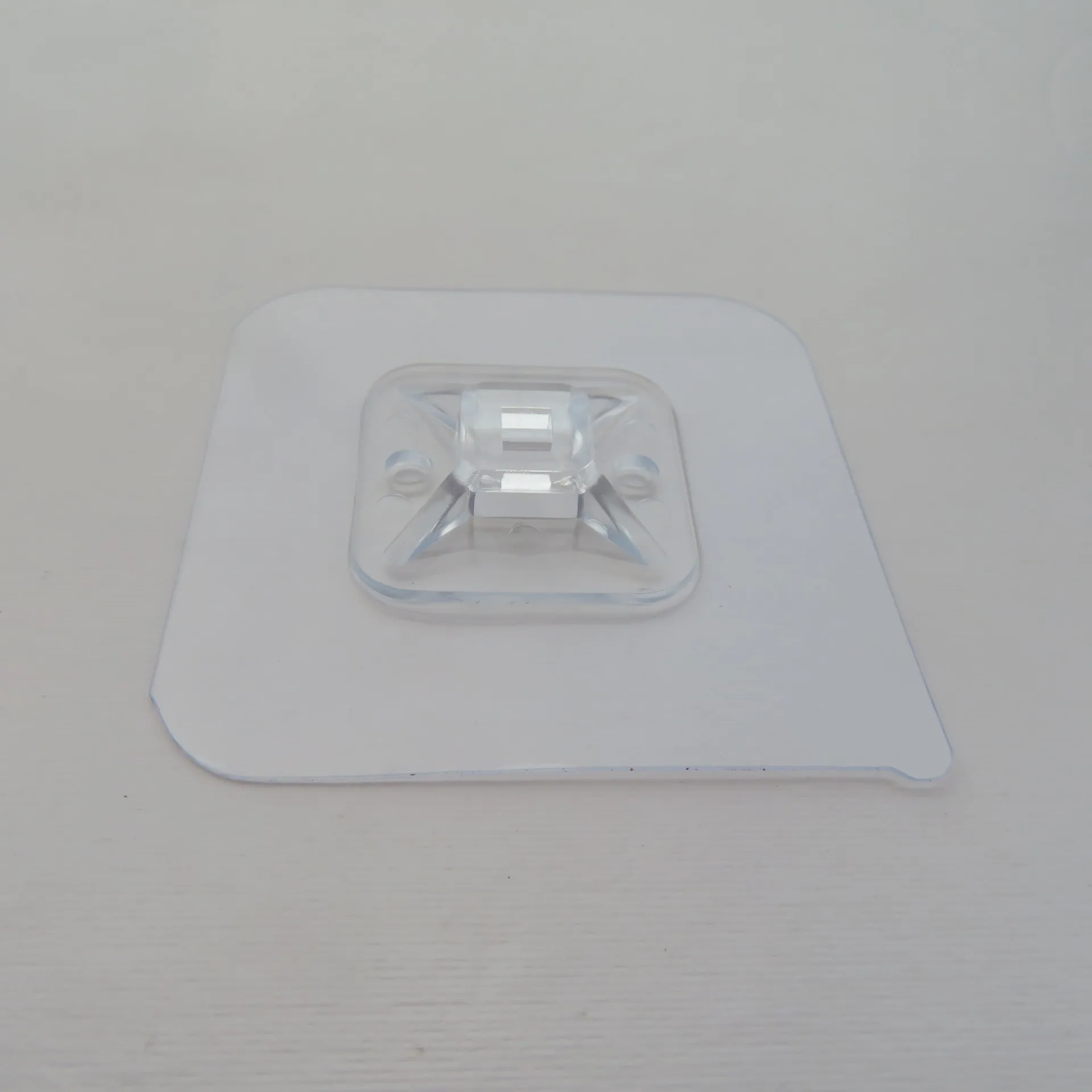 Transparent seamless hook accessories Plum Apple overall U-shaped cable card coat and hat hooks manufacture