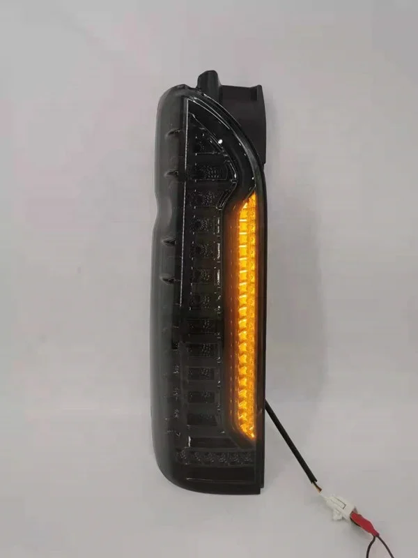LE-STAR 4X4 Factory Direct Sales New Sequential LED Taillights Tail Lamp Rear Lights Rear Lamp for Toyota HIACE