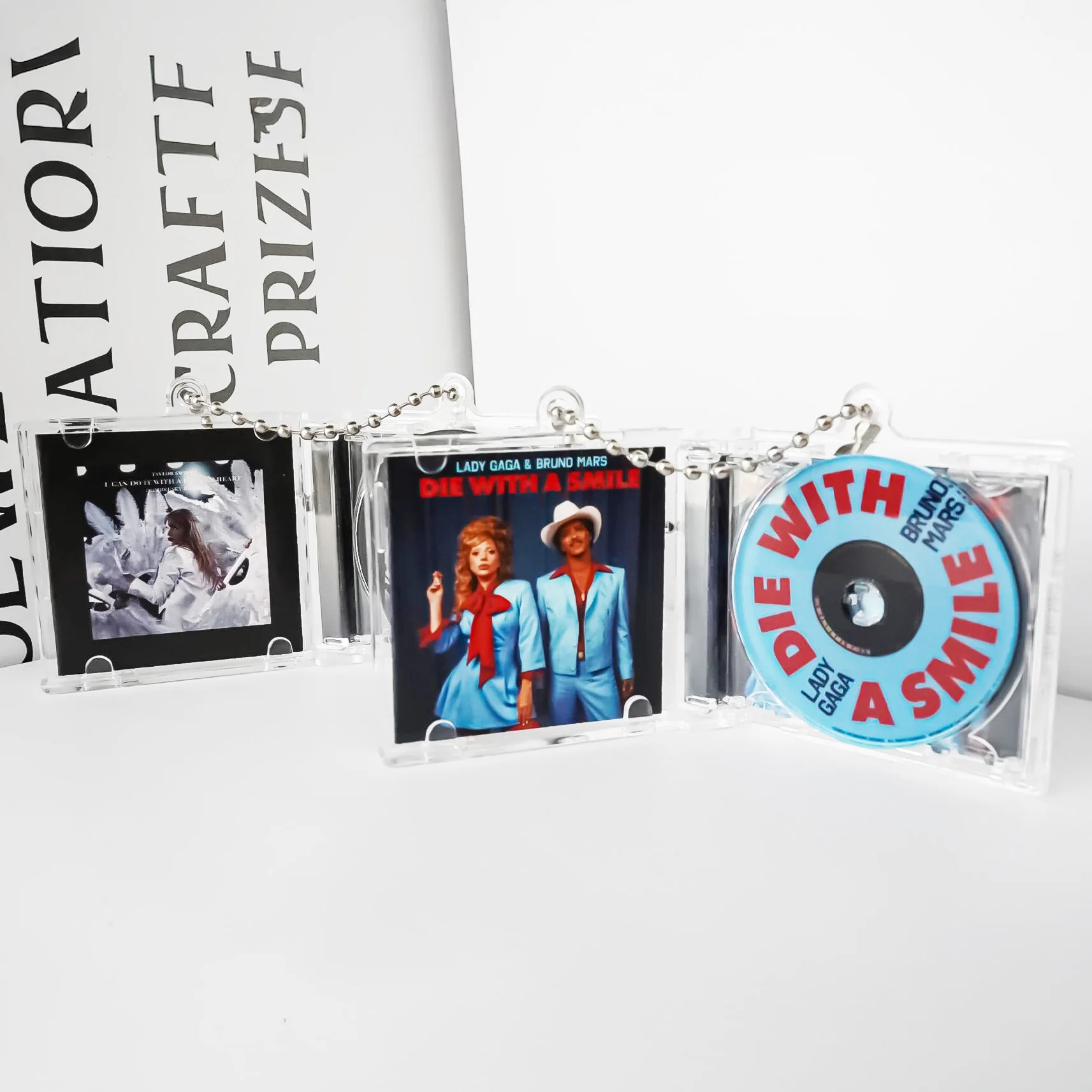 Personalized   Music Gift Close to the Phone Play Music Custom Musical Album Nfc Programmable Tag Nfc cd Keychain