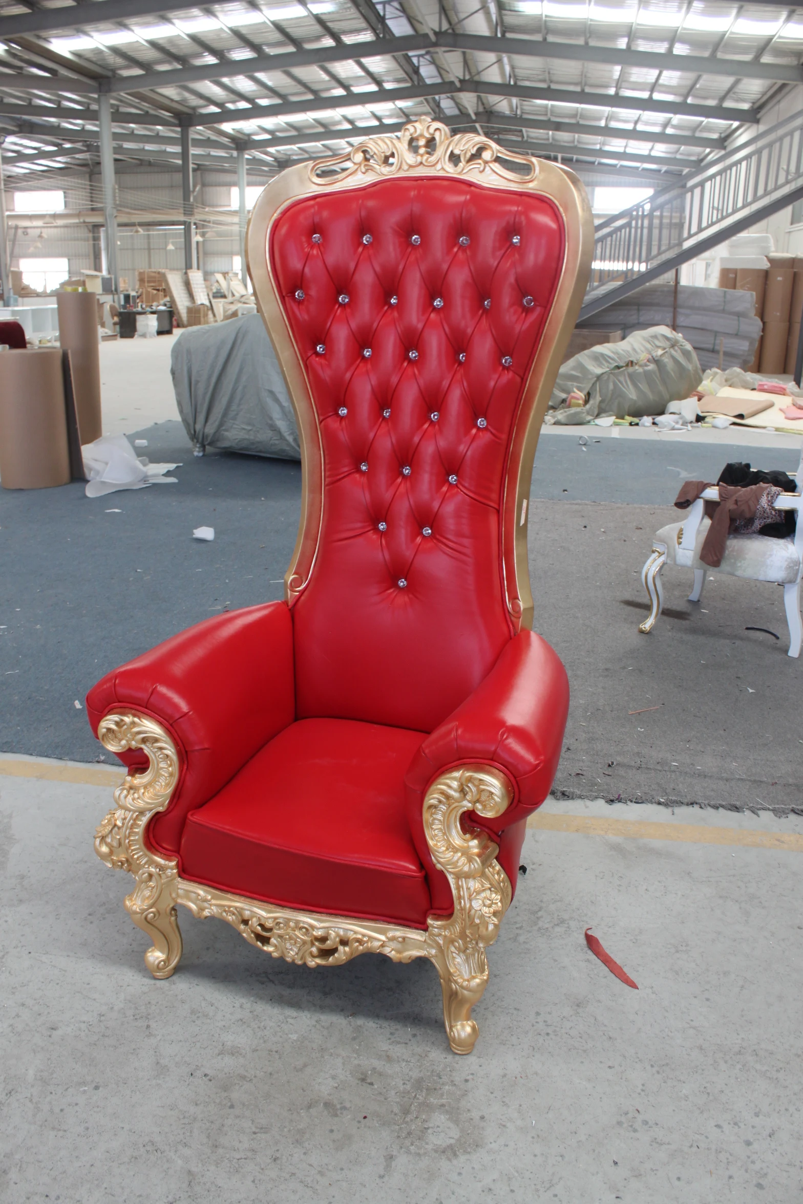 Tufted Queen Throne Chairs Home, Salon Furniture Wedding Hand Curved Solid  Wood king Tall Chair, love Seat Gold Throne Chair