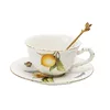 Taza y plato amarillos (240 ml)