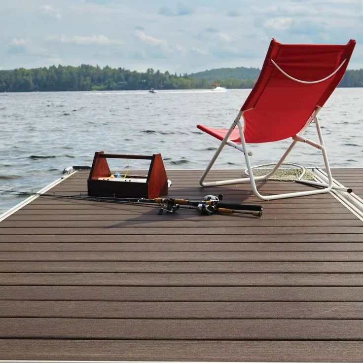 25mm厚さのハローボードデッキ - カスタマイズ可能な屋外用フロアリング