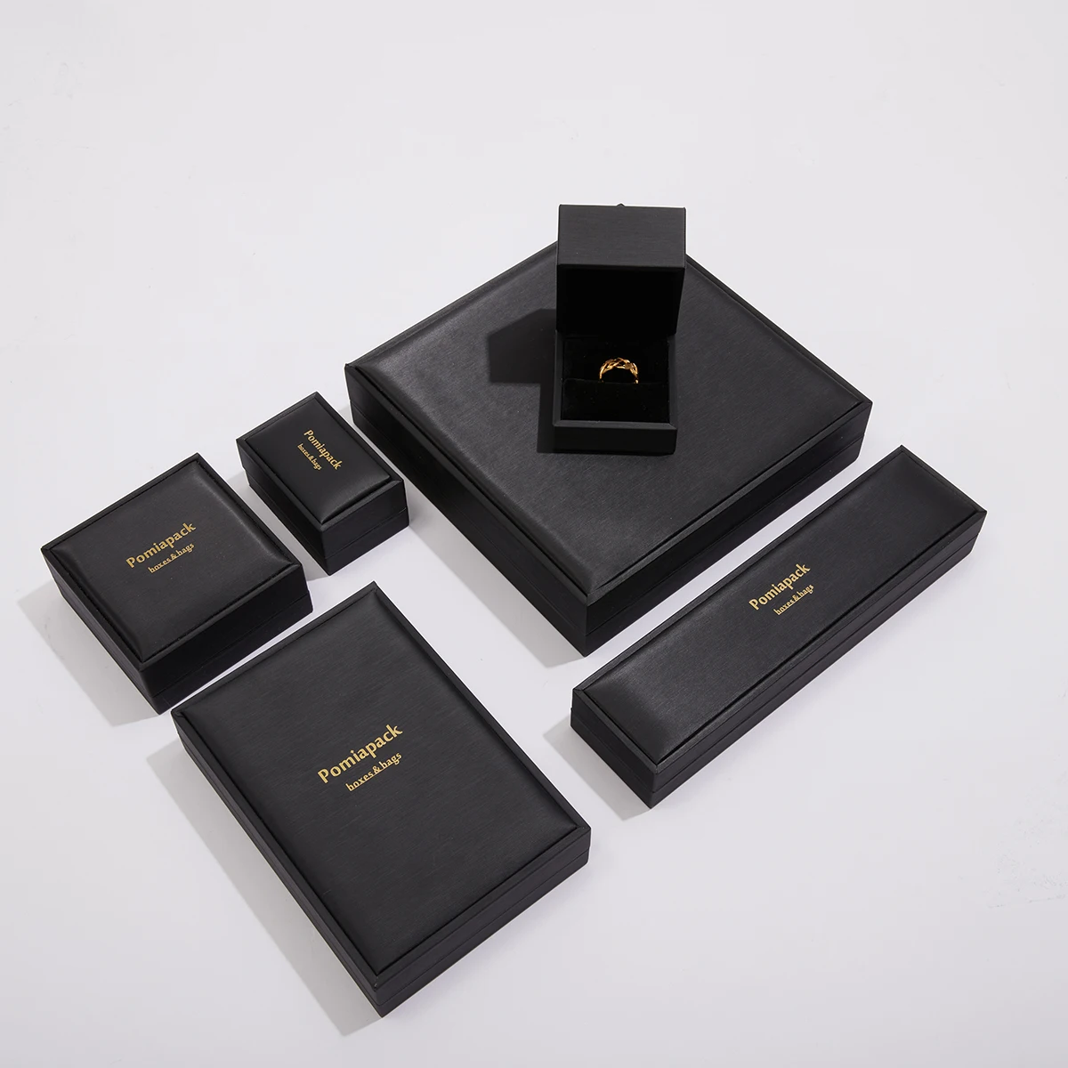 2023 Custom Logo Luxury Black Leather Jewellery Box Packaging Ring ...